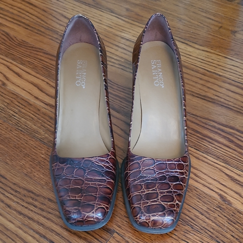 Franco Sarto Brown Heels with Crocodile Texture